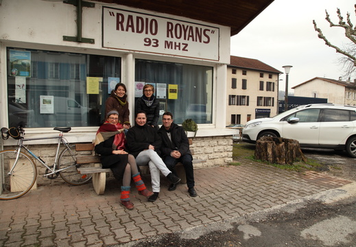 02 RADIO ROYANS 3
